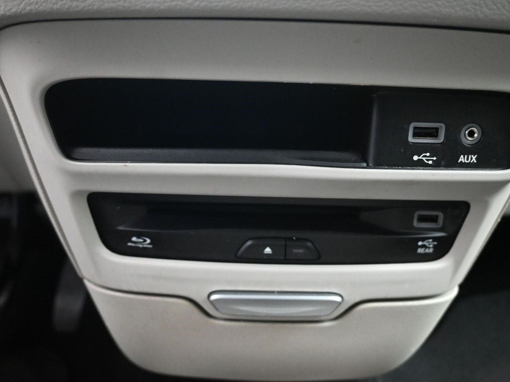 2017 Chrysler Pacifica Touring L Plus