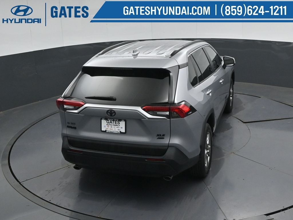 2024 Toyota RAV4 XLE