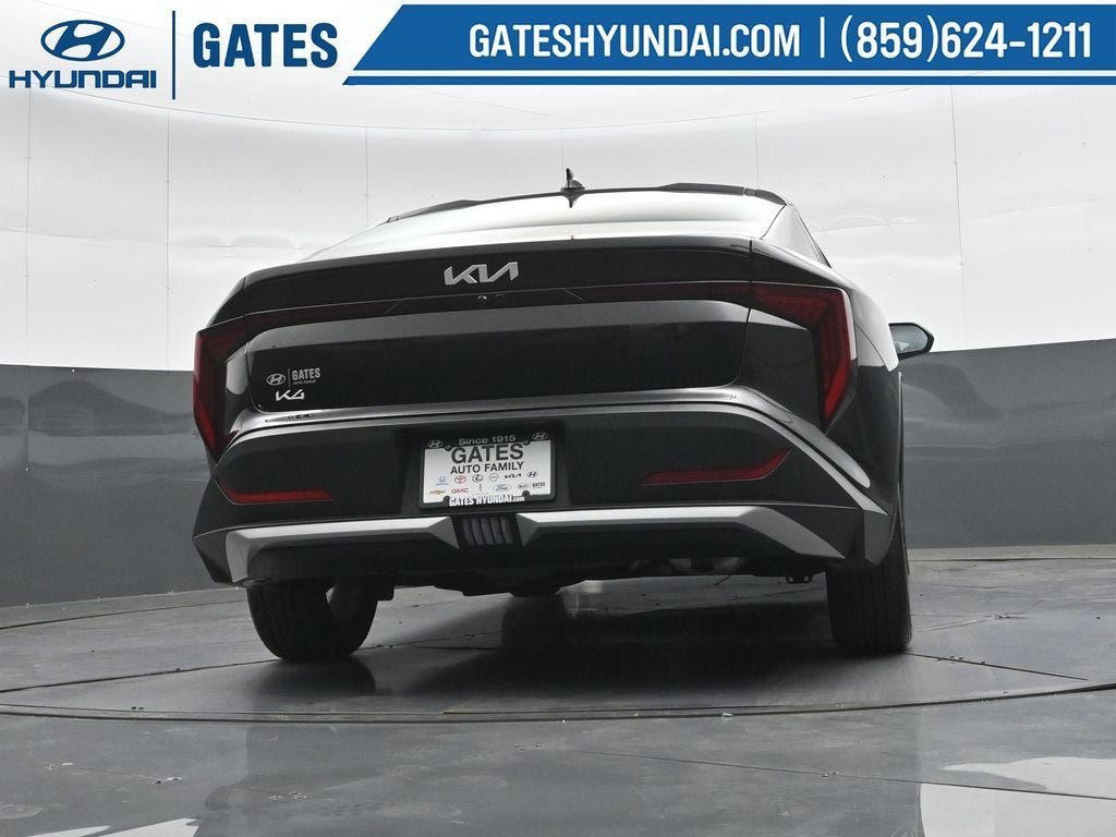 2025 Kia K4 LXS