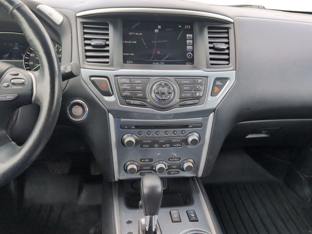 2020 Nissan Pathfinder SL