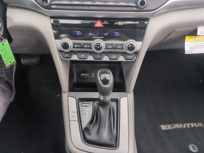 2020 Hyundai Elantra SE