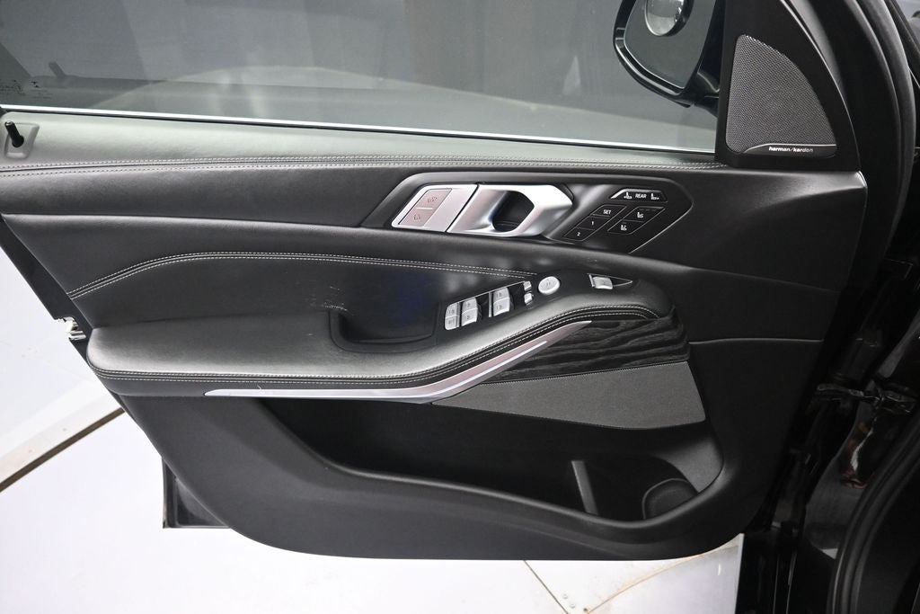 2019 BMW X7 xDrive50i