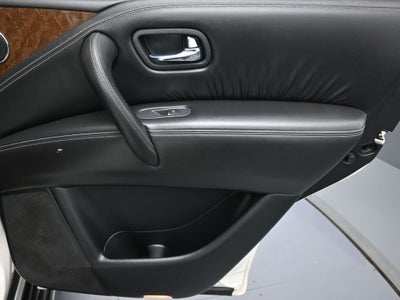 2016 INFINITI QX80 Base