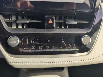 2025 Toyota Corolla Hatchback SE