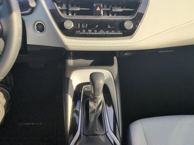 2025 Toyota Corolla Hatchback SE