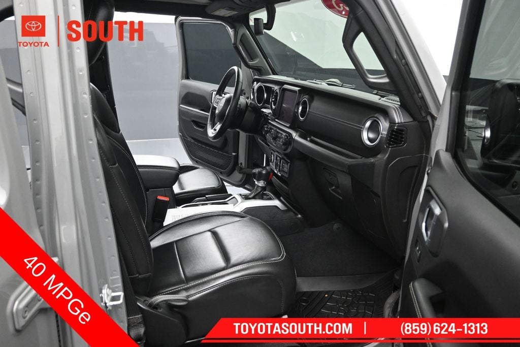 2023 Jeep Wrangler Sahara 4xe