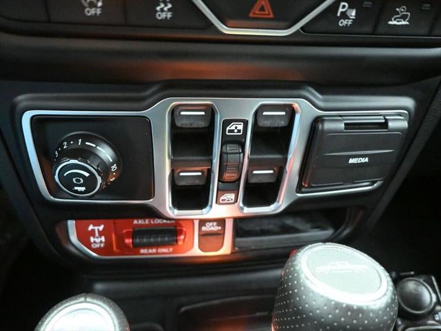 2021 Jeep Gladiator Mojave