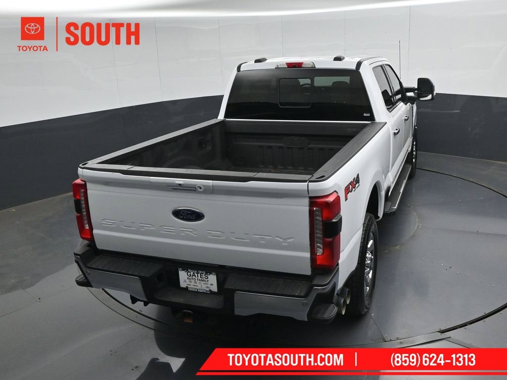 2023 Ford F-250SD Lariat