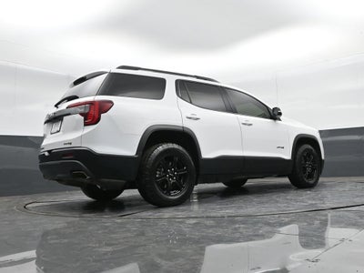 2022 GMC Acadia AT4