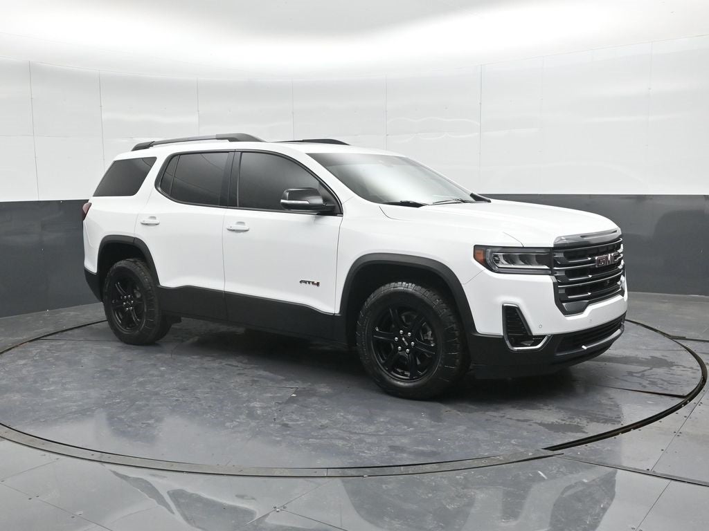 2022 GMC Acadia AT4