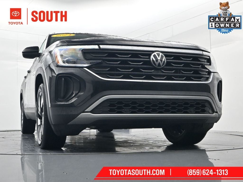 2024 Volkswagen Atlas Cross Sport 2.0T SE w/Technology