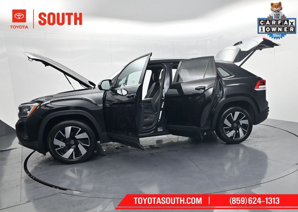 2024 Volkswagen Atlas Cross Sport 2.0T SE w/Technology