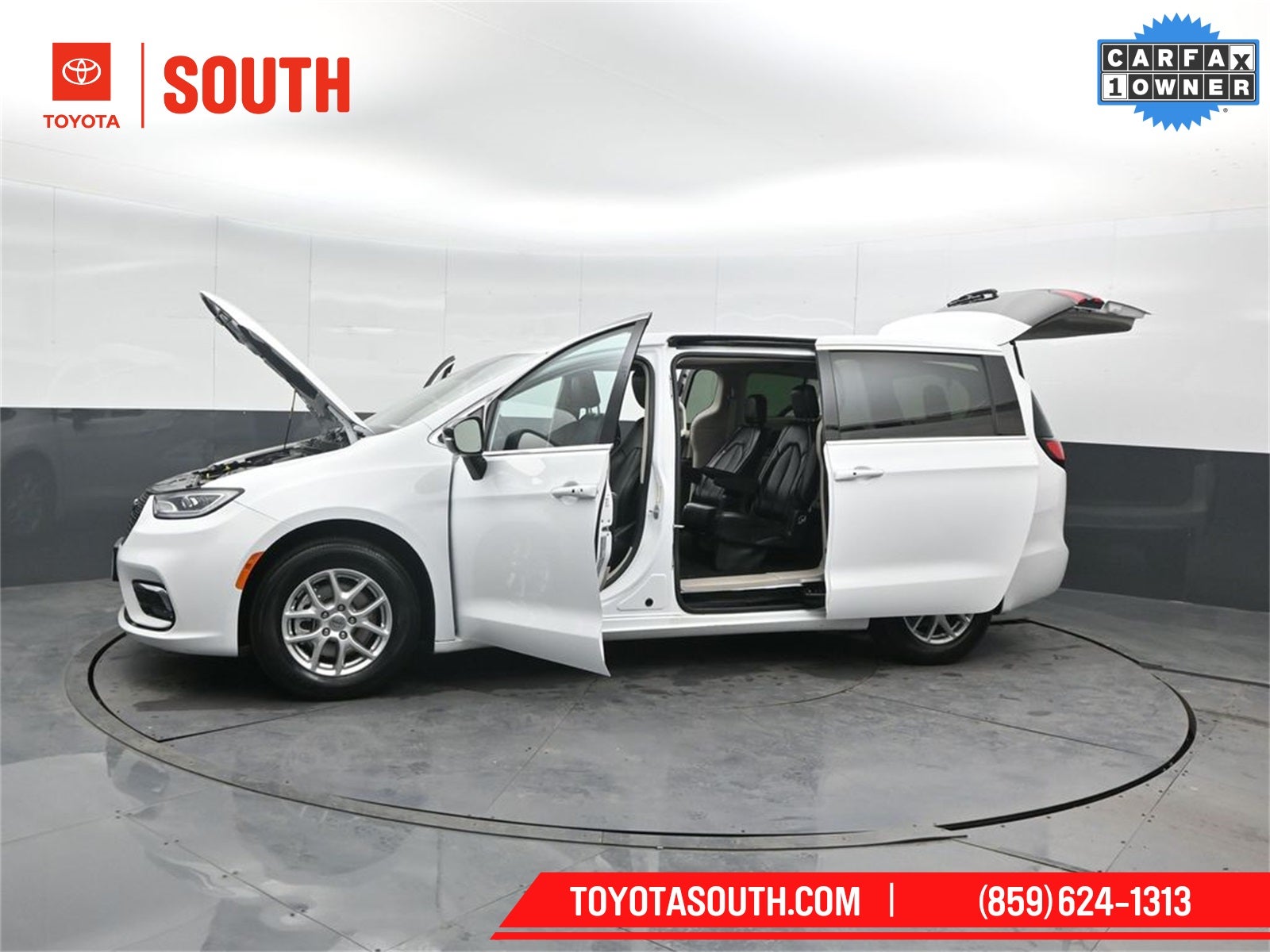 2024 Chrysler Pacifica Touring L