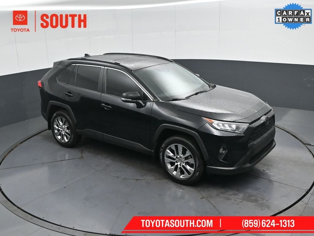 2020 Toyota RAV4 XLE Premium