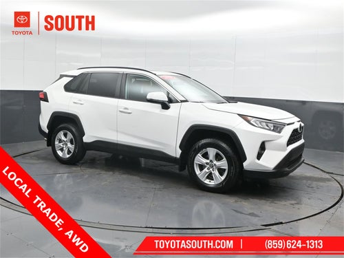 2020 Toyota RAV4 XLE