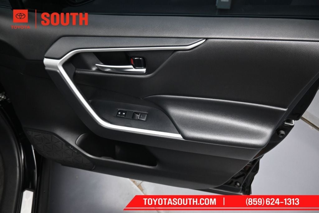 2024 Toyota RAV4 Hybrid Woodland Edition