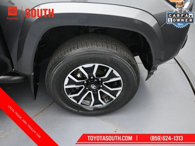2022 Toyota Tacoma TRD Sport V6