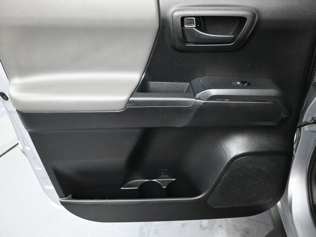 2021 Toyota Tacoma SR V6