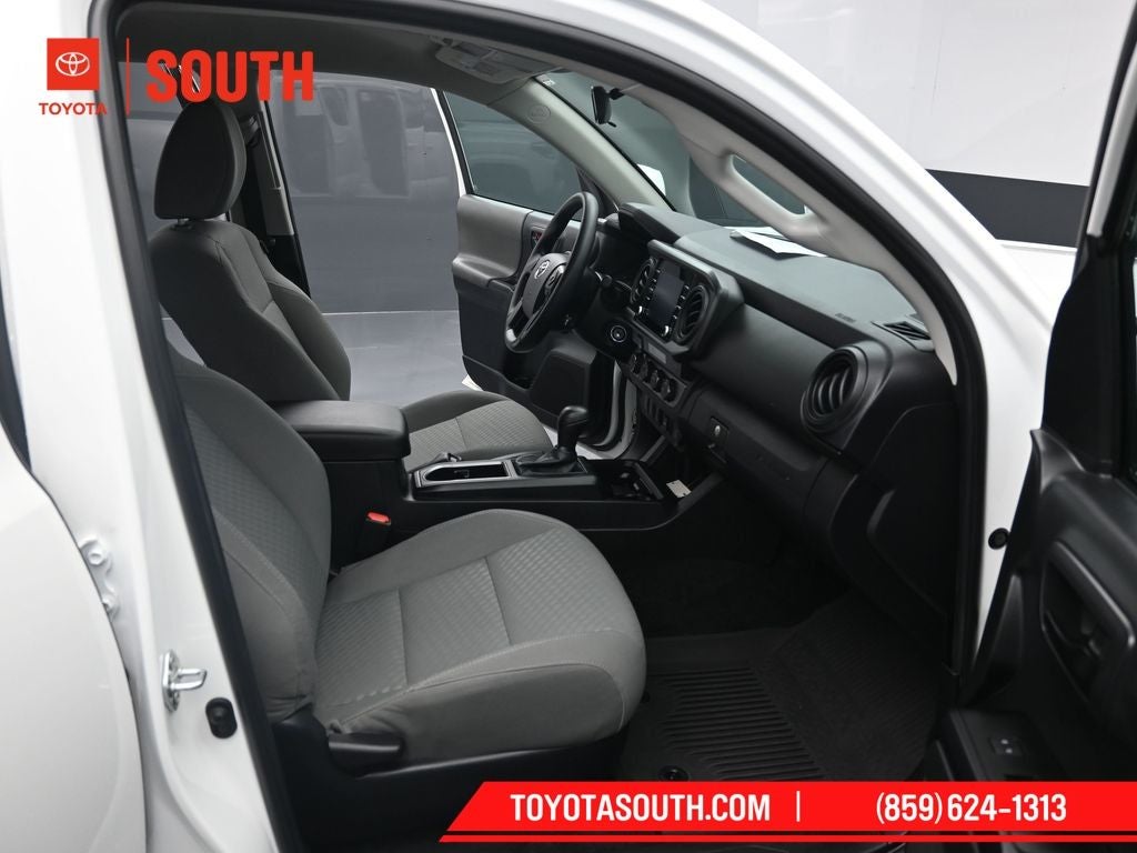 2022 Toyota Tacoma SR V6