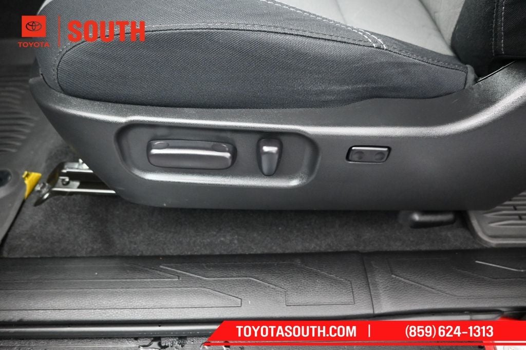 2022 Toyota Tacoma TRD Sport V6
