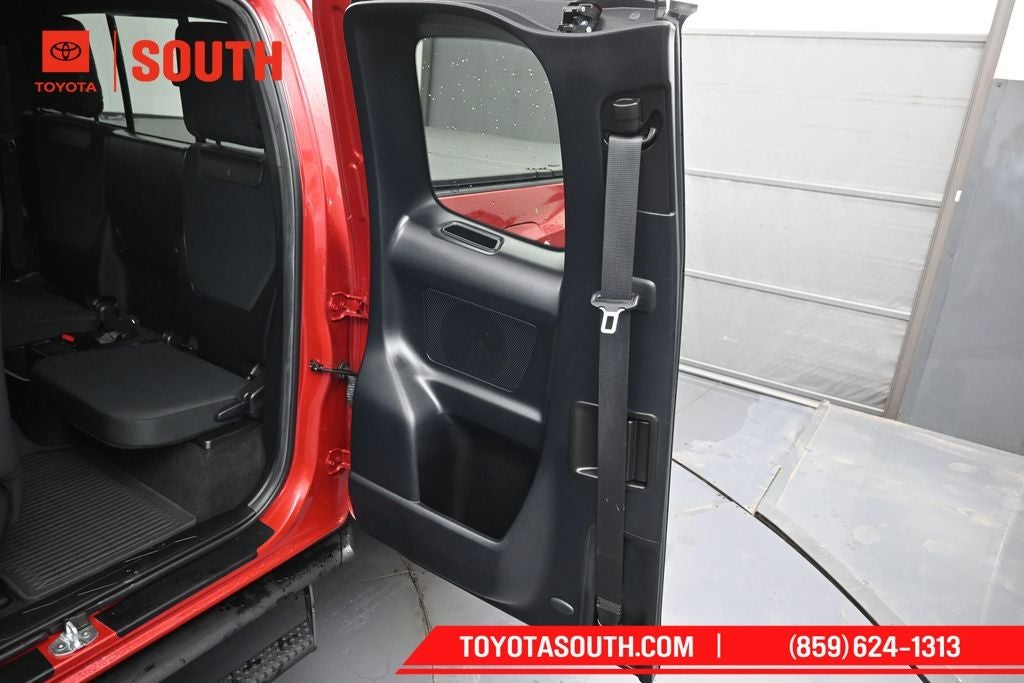 2022 Toyota Tacoma TRD Sport V6