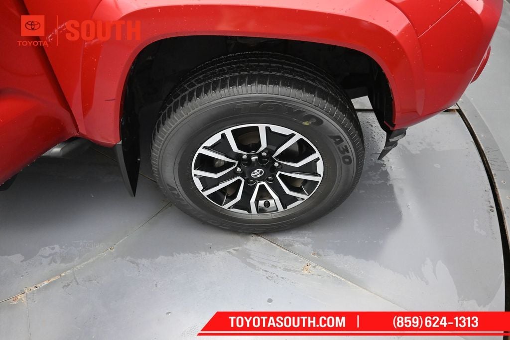 2022 Toyota Tacoma TRD Sport V6