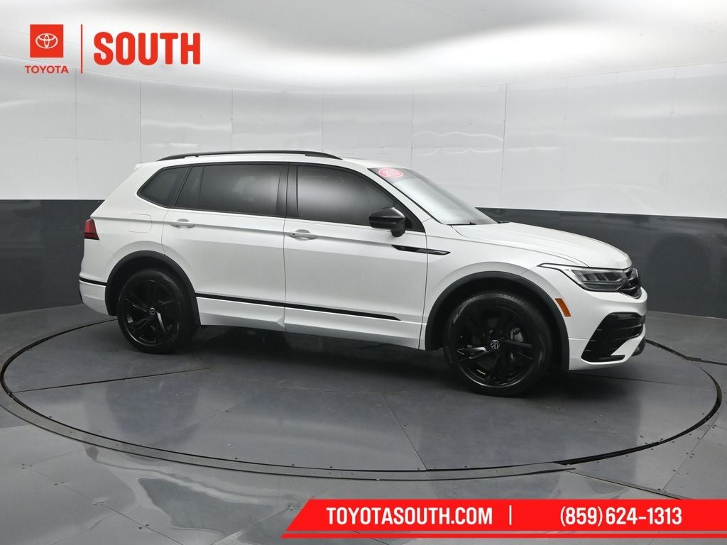 2023 Volkswagen Tiguan 2.0T SE R-Line Black