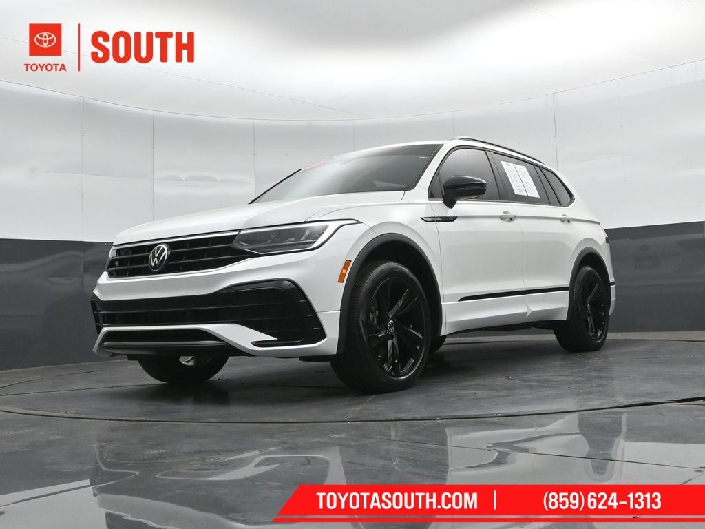 2023 Volkswagen Tiguan 2.0T SE R-Line Black