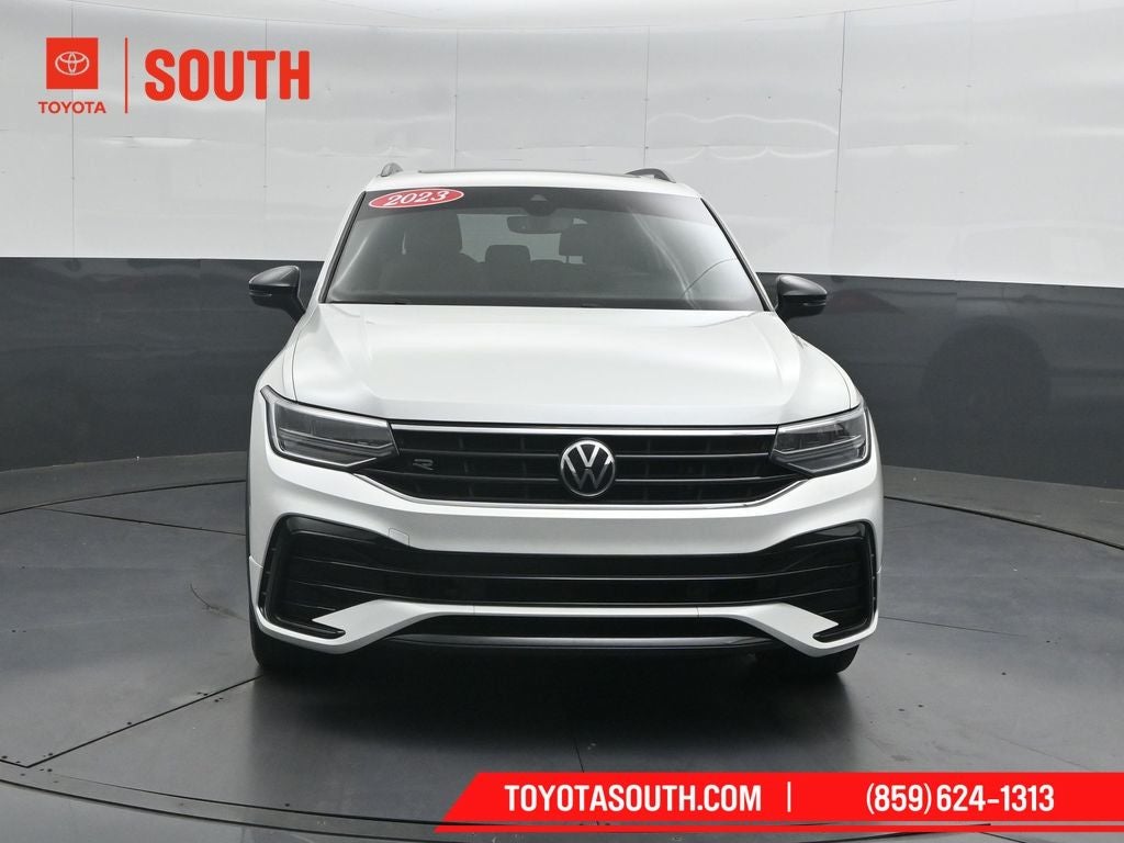 2023 Volkswagen Tiguan 2.0T SE R-Line Black