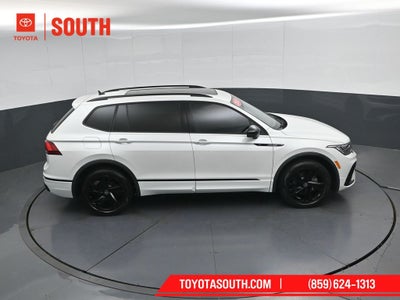 2023 Volkswagen Tiguan 2.0T SE R-Line Black