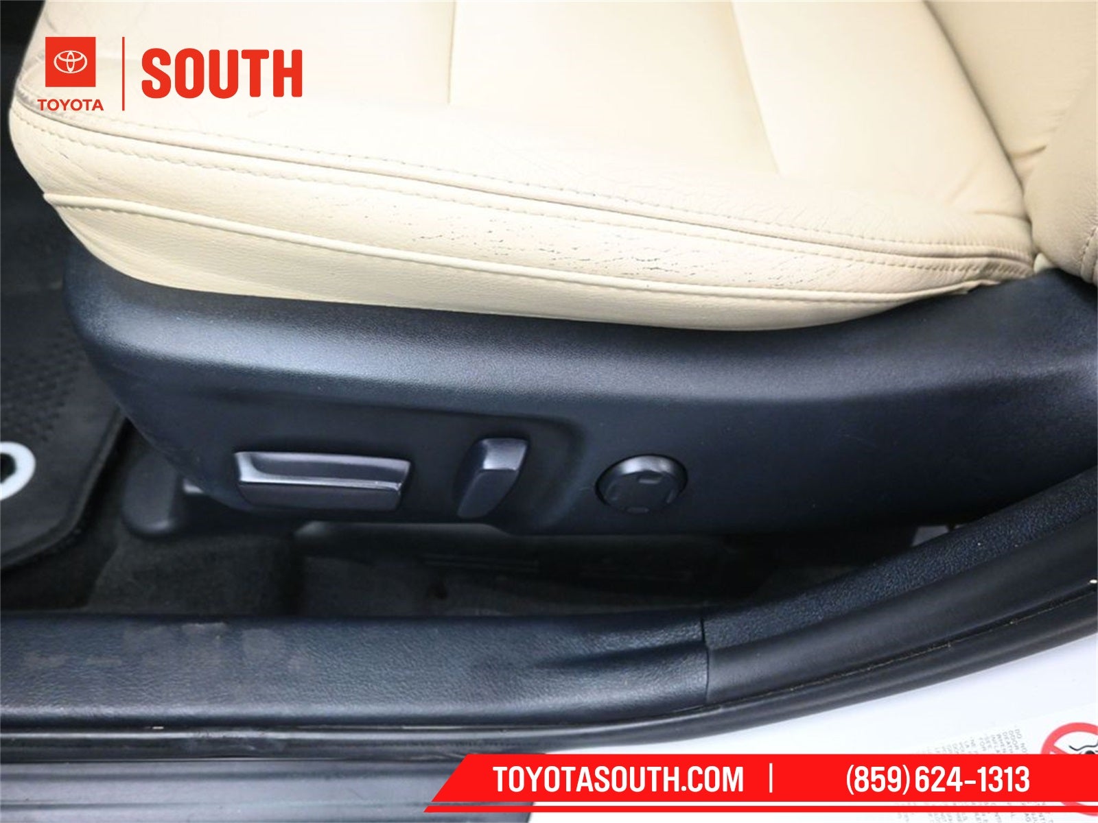 2015 Toyota Avalon XLE