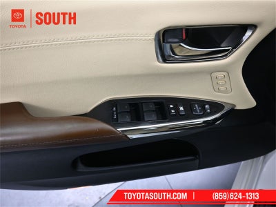 2015 Toyota Avalon XLE