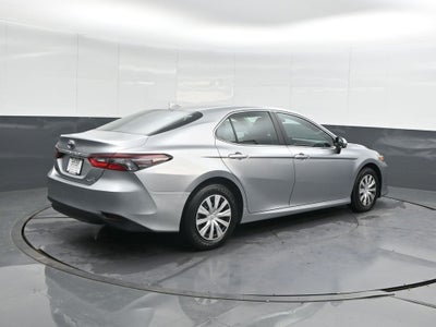 2024 Toyota Camry Hybrid LE