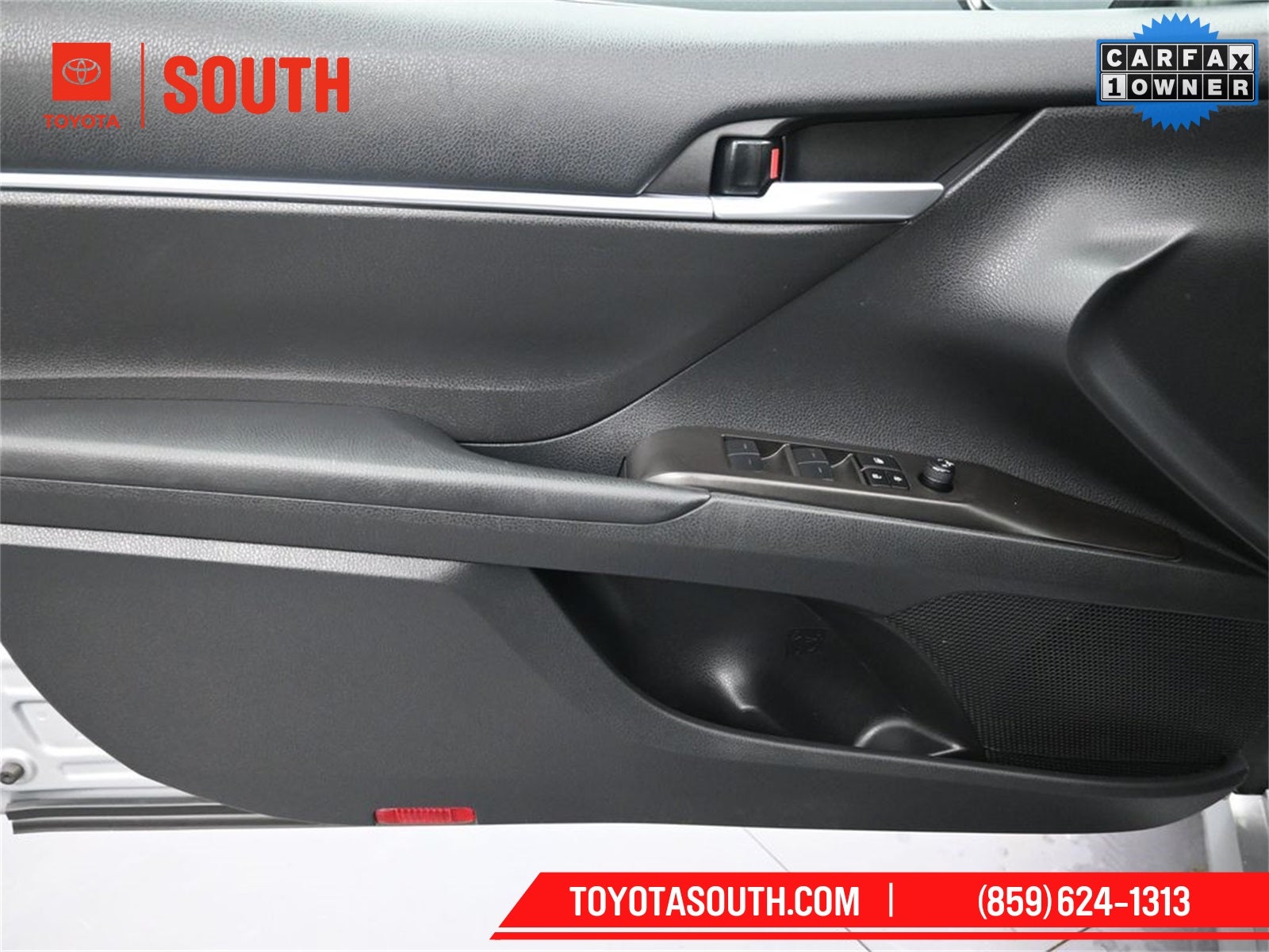 2024 Toyota Camry Hybrid LE