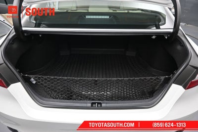 2020 Toyota Camry Hybrid XLE