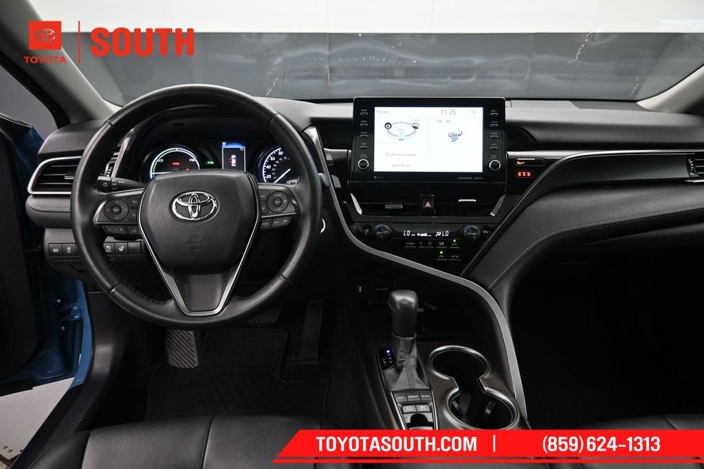 2023 Toyota Camry Hybrid SE