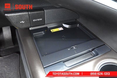 2023 Toyota Camry Hybrid SE