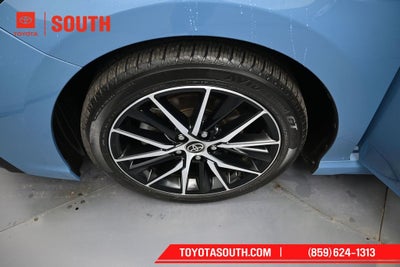 2023 Toyota Camry Hybrid SE