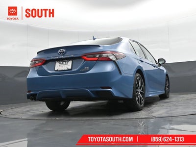2023 Toyota Camry Hybrid SE