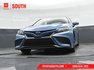 2023 Toyota Camry Hybrid SE