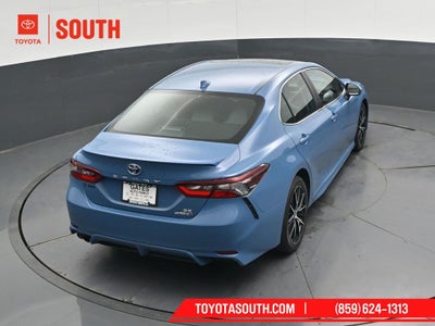 2023 Toyota Camry Hybrid SE
