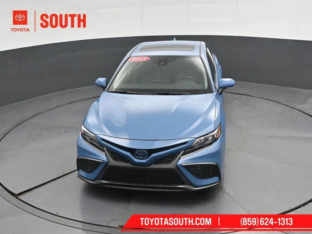 2023 Toyota Camry Hybrid SE