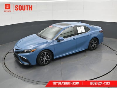 2023 Toyota Camry Hybrid SE