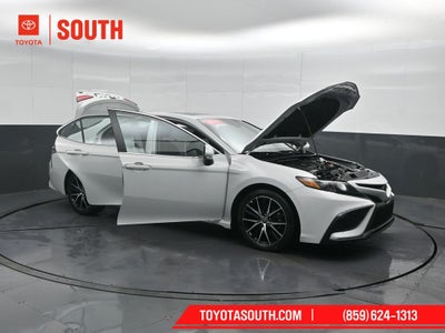 2023 Toyota Camry SE