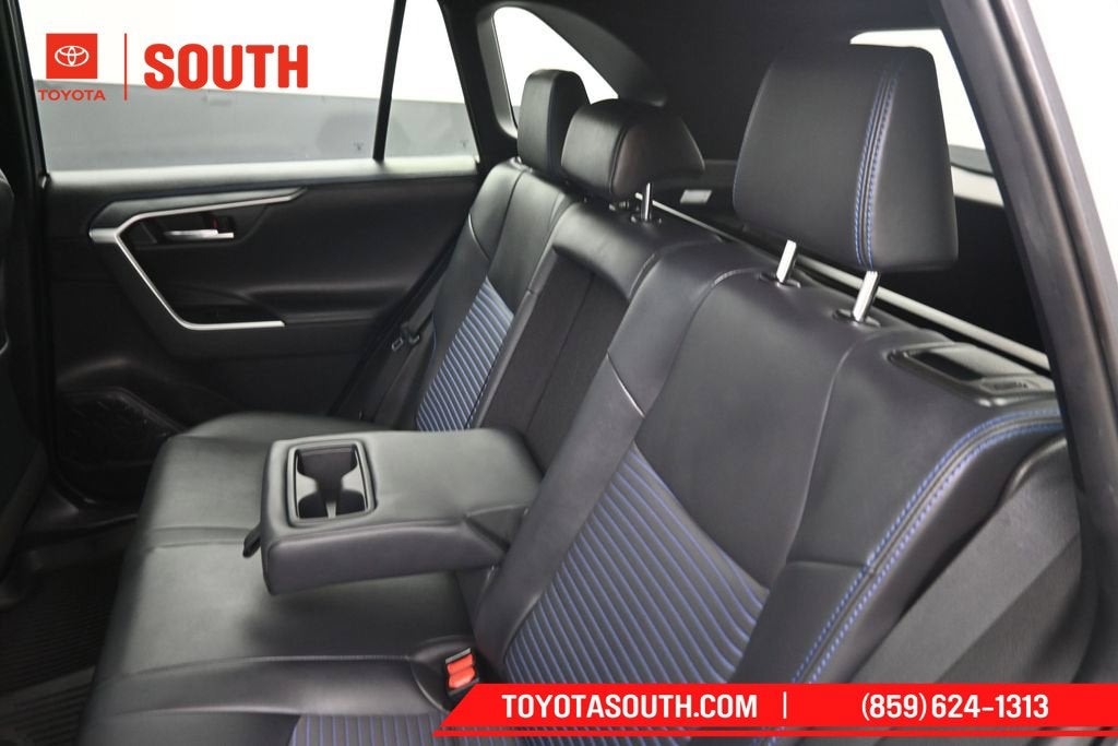 2025 Toyota RAV4 Hybrid XSE