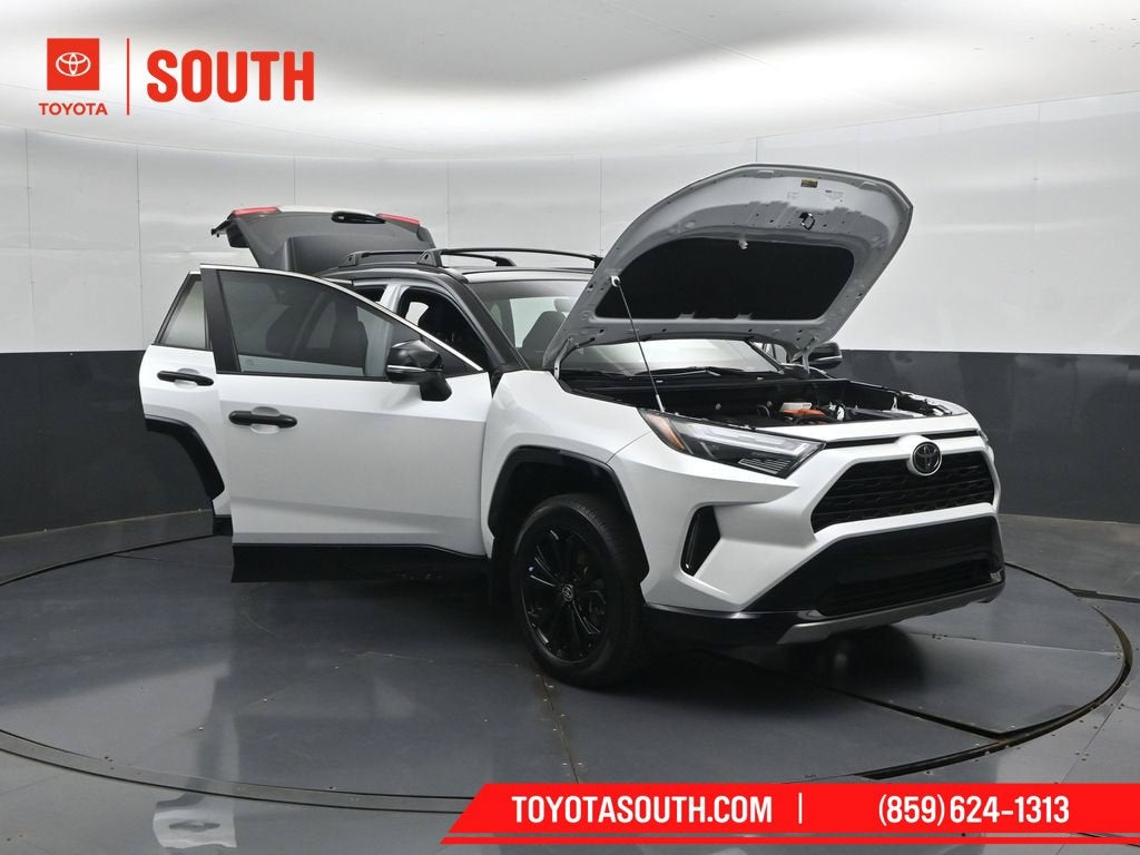 2025 Toyota RAV4 Hybrid XSE