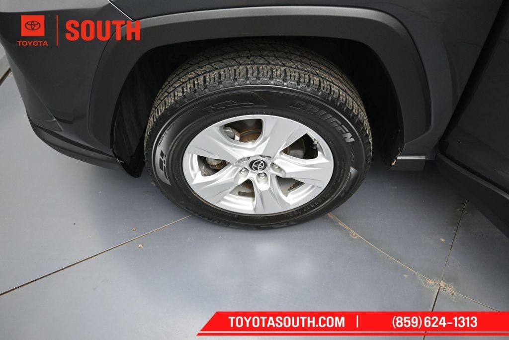 2021 Toyota RAV4 Hybrid LE