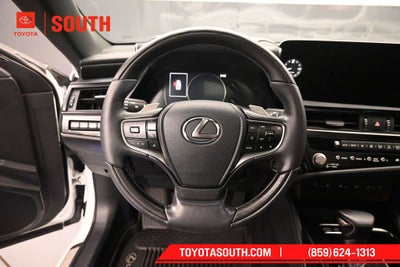 2025 Lexus ES 300h Ultra Luxury