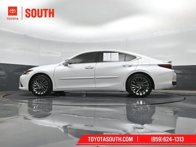 2025 Lexus ES 300h Ultra Luxury