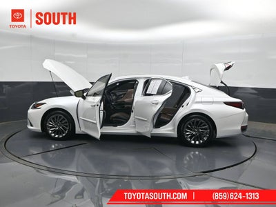 2025 Lexus ES 300h Ultra Luxury